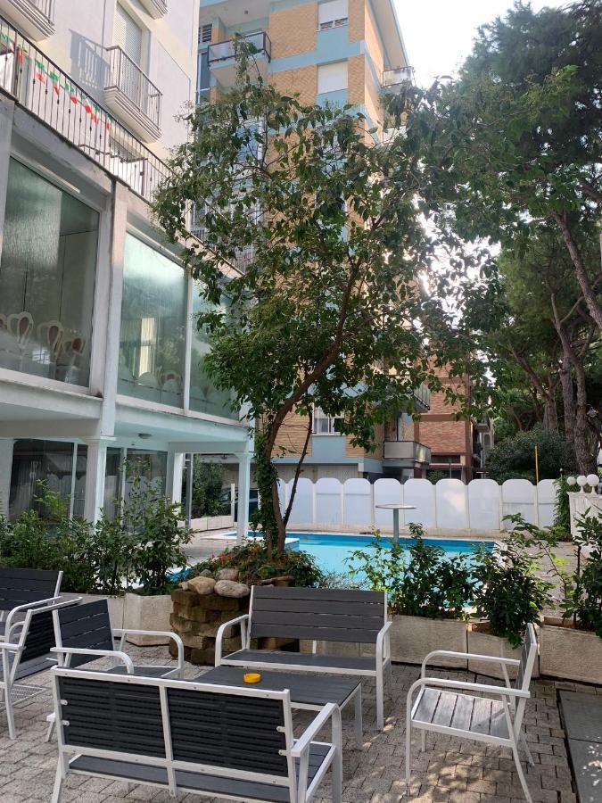 Hotel Royal Plaza Rimini Zewnętrze zdjęcie