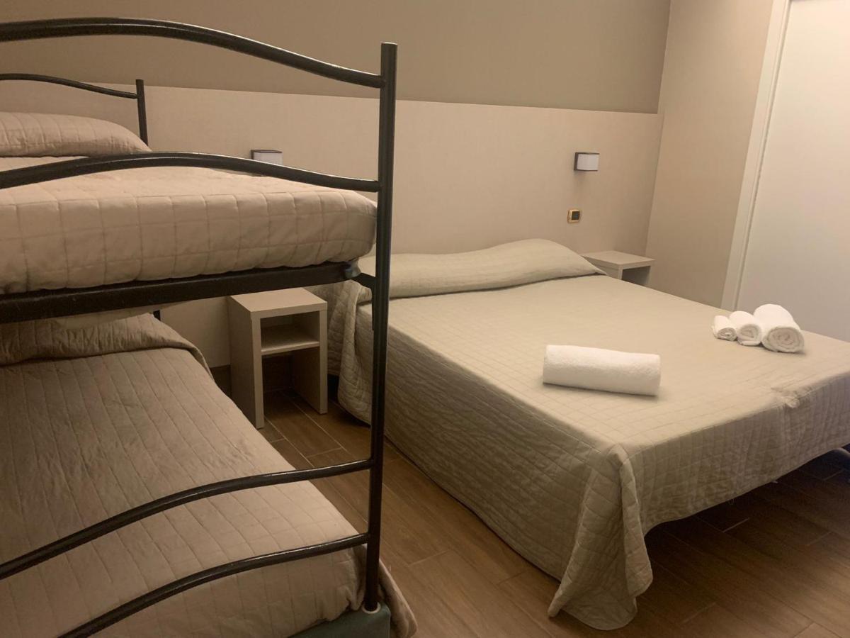 Hotel Royal Plaza Rimini Zewnętrze zdjęcie